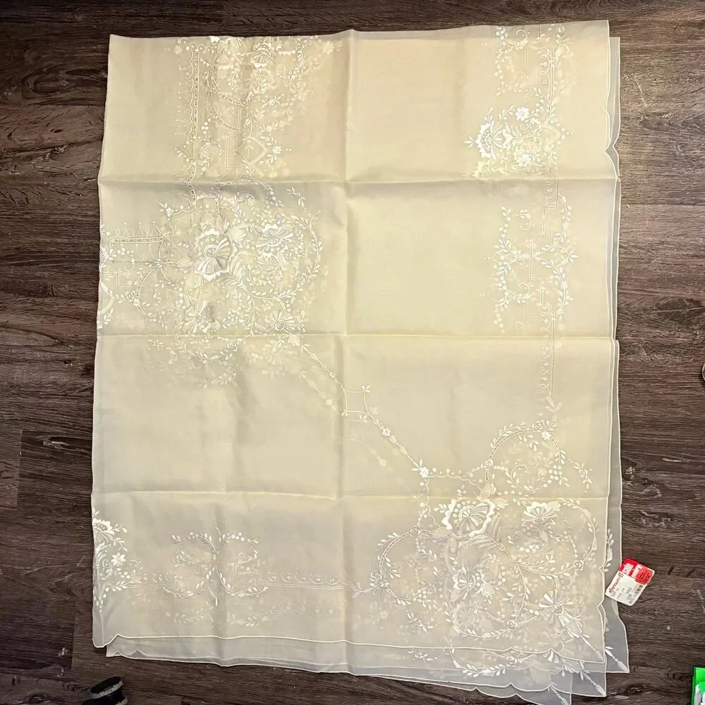 Fortunoff Embroidered Sheer Organza Tablecloth Ivory Granny Traditional 72x90